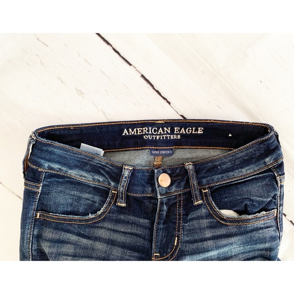 American Eagle Outfitters Destroyed Blue Jegging Jeans Size 2 - Picture 4 of 8